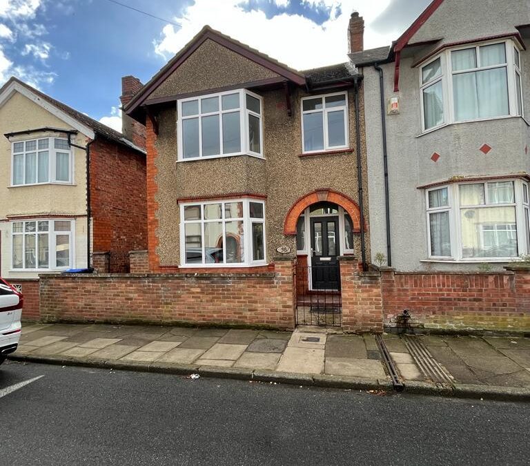 Delapre Crescent Road, Northampton